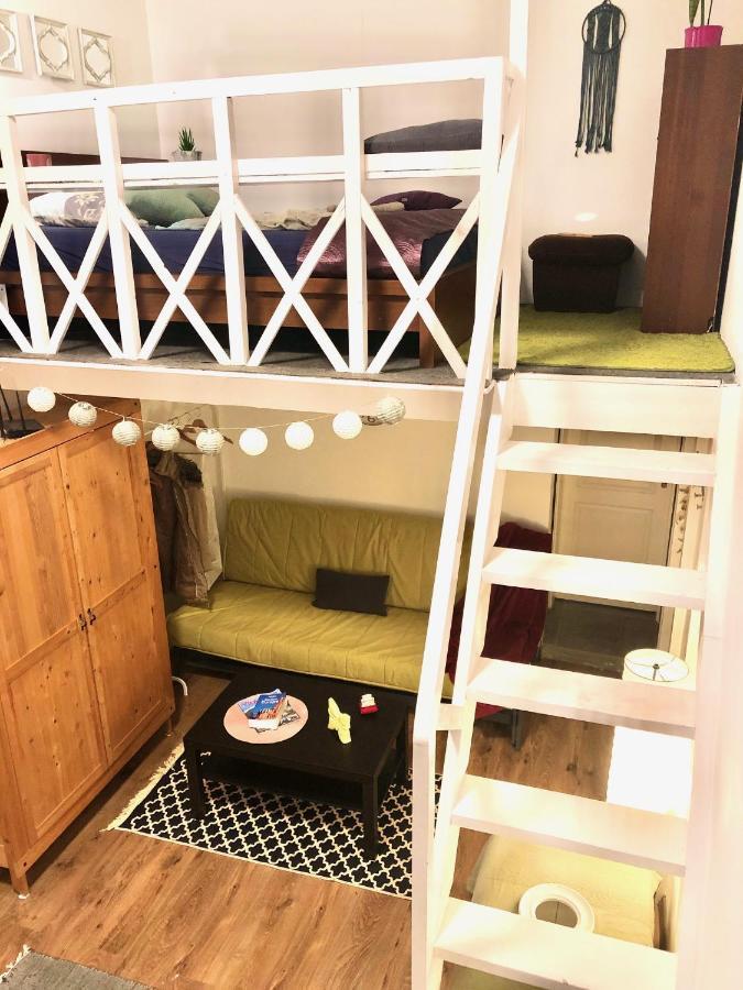 Zen Hostel By Central Market بودابست المظهر الخارجي الصورة