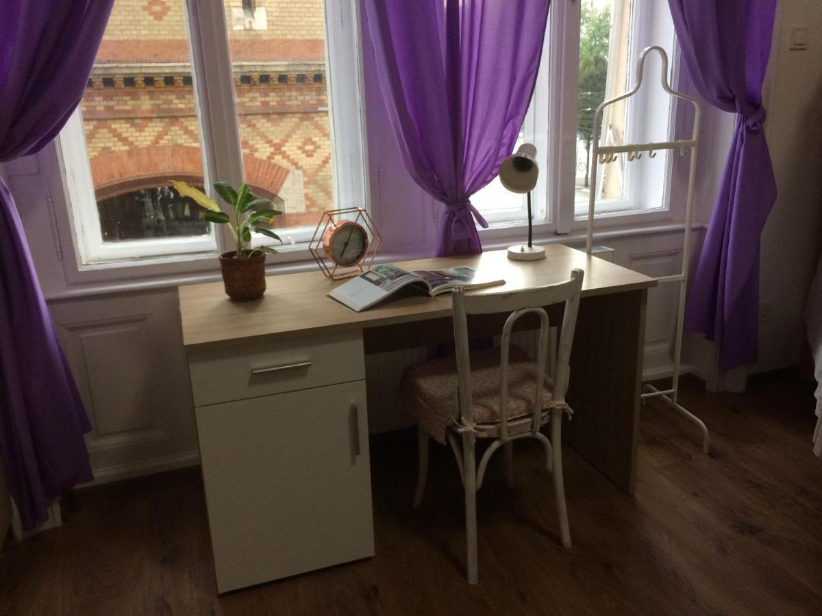 Zen Hostel By Central Market بودابست الغرفة الصورة