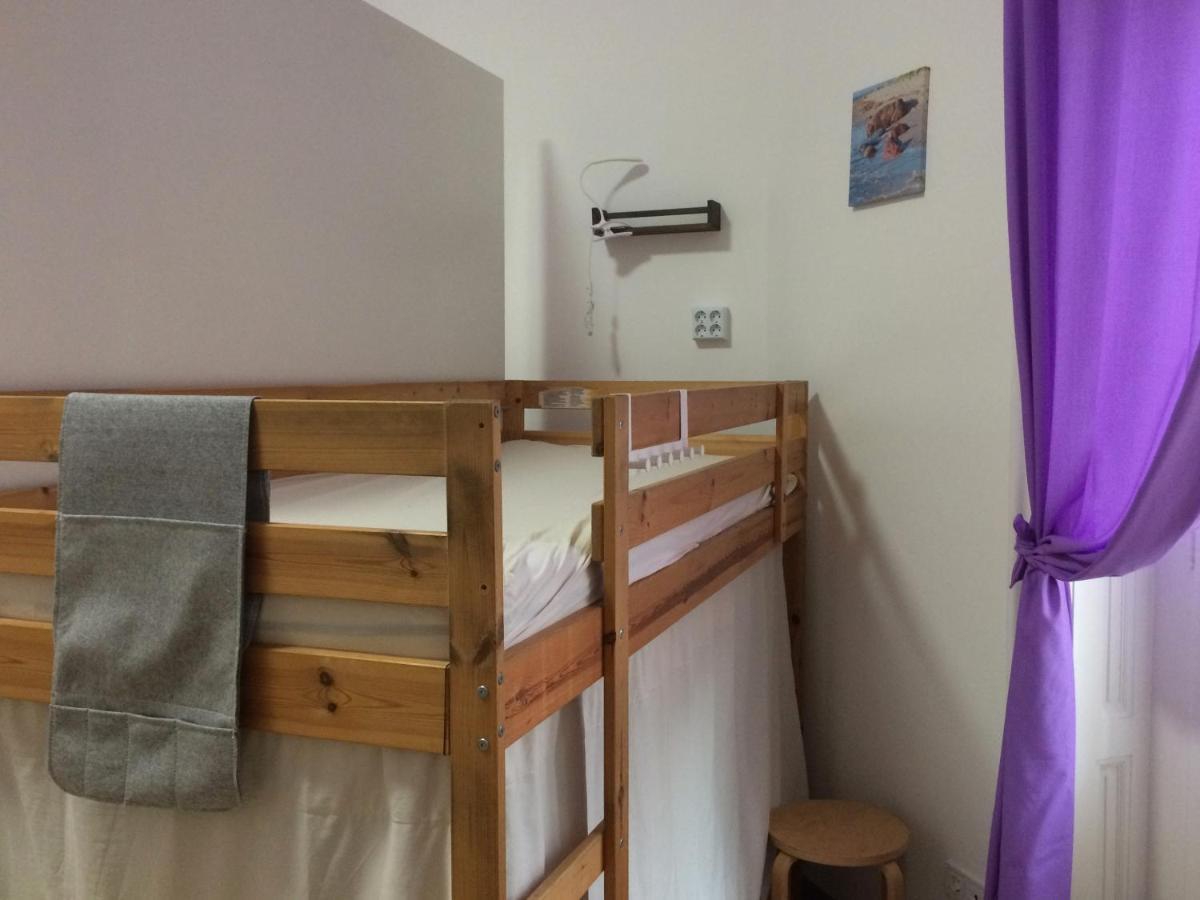 Zen Hostel By Central Market بودابست الغرفة الصورة