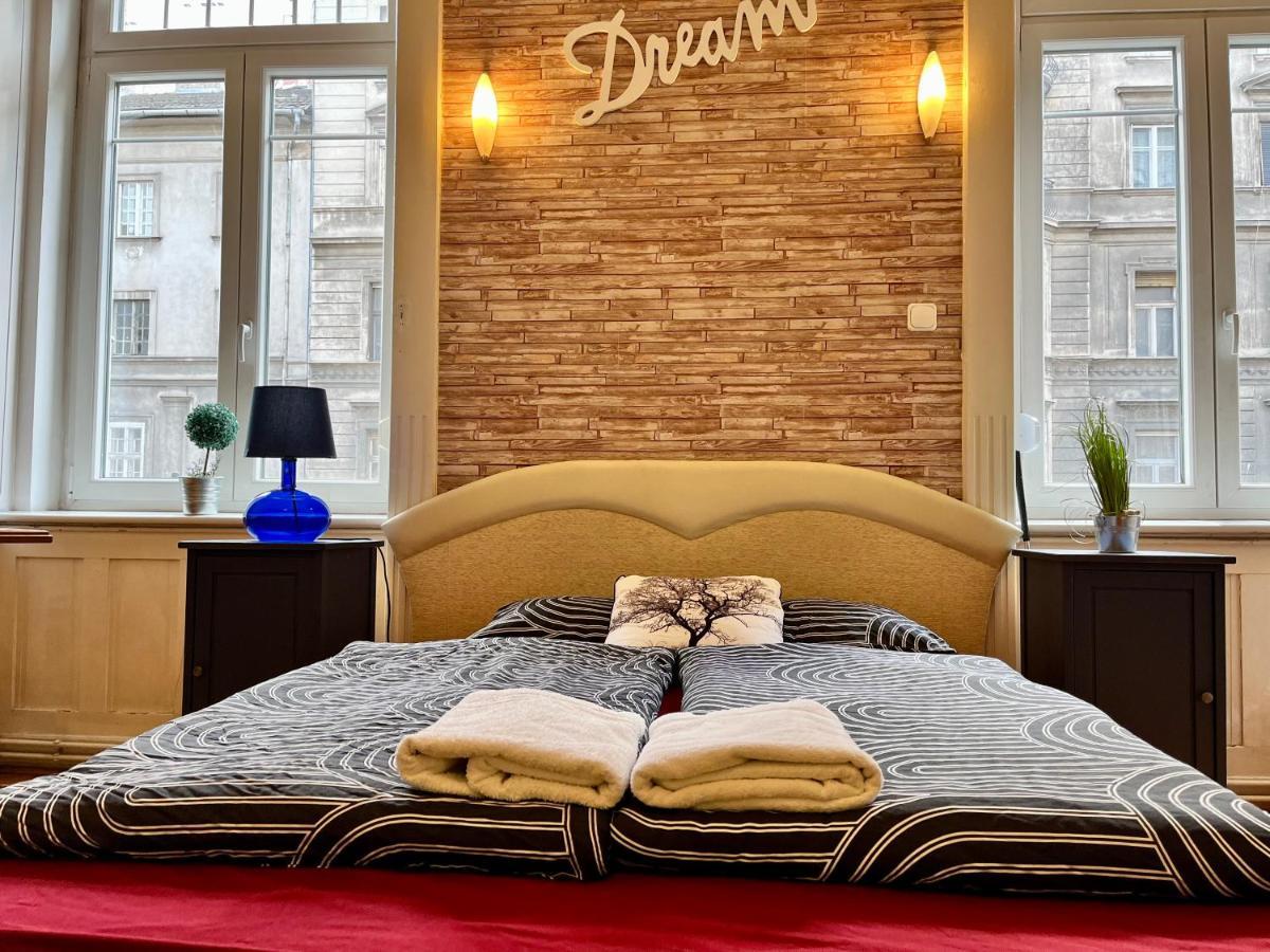 Zen Hostel By Central Market بودابست المظهر الخارجي الصورة